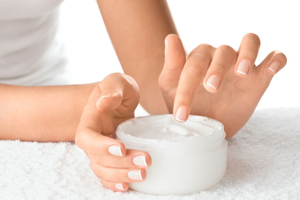 urea against nail fungus