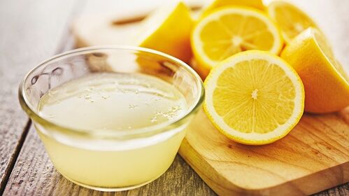 using baking soda and lemon to treat nail fungus